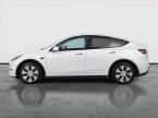 Tesla Model Y - fotka číslo 2
