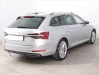 Škoda Superb - fotka číslo 4
