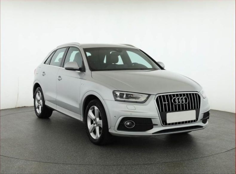 Audi Q3 - hlavní foto