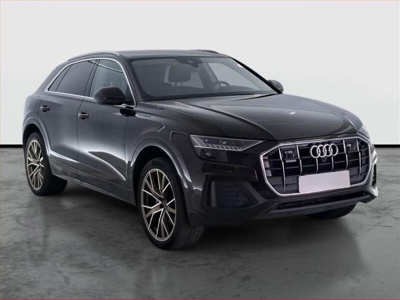 Audi Q8 - hlavní foto