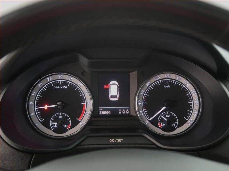 Škoda Octavia - hlavní fotka