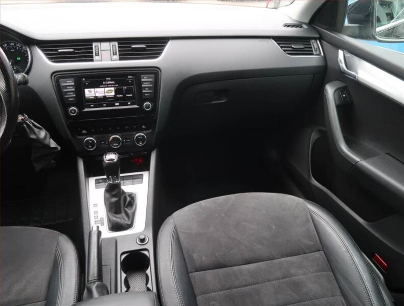 Škoda Octavia - hlavní fotka