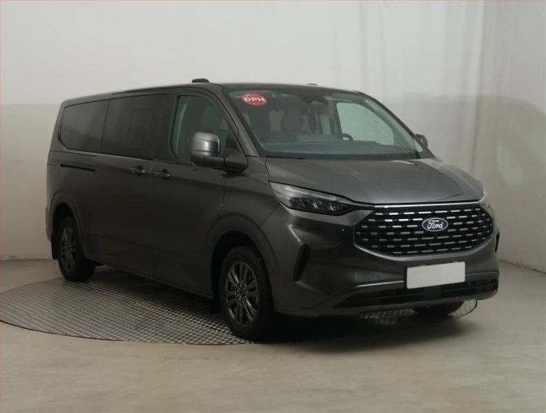 Ford Tourneo - hlavní foto