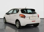 Peugeot 208 - fotka číslo 3
