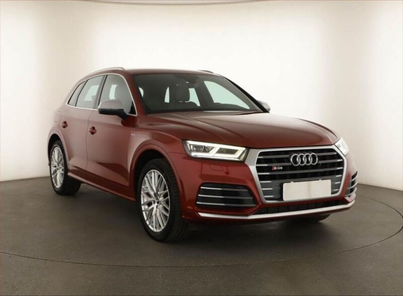 Audi SQ5 - hlavní foto