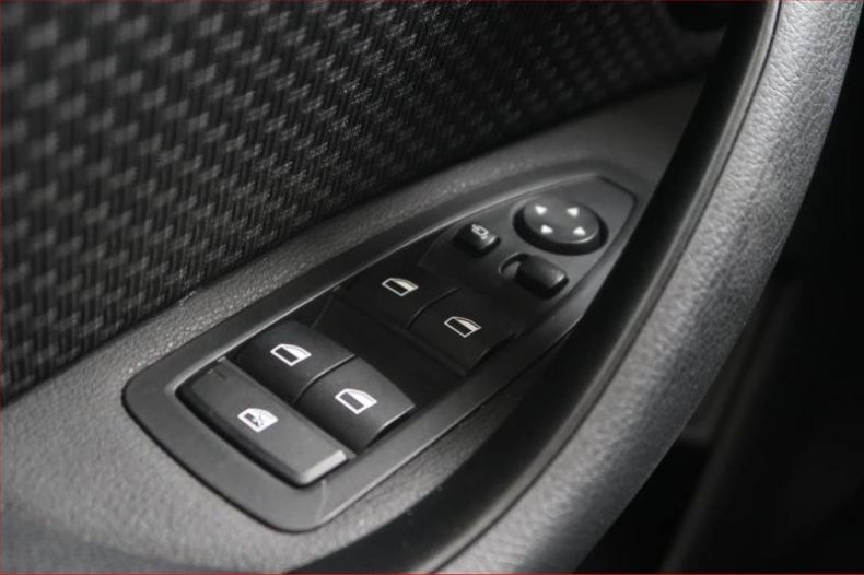 BMW X1 - hlavní fotka