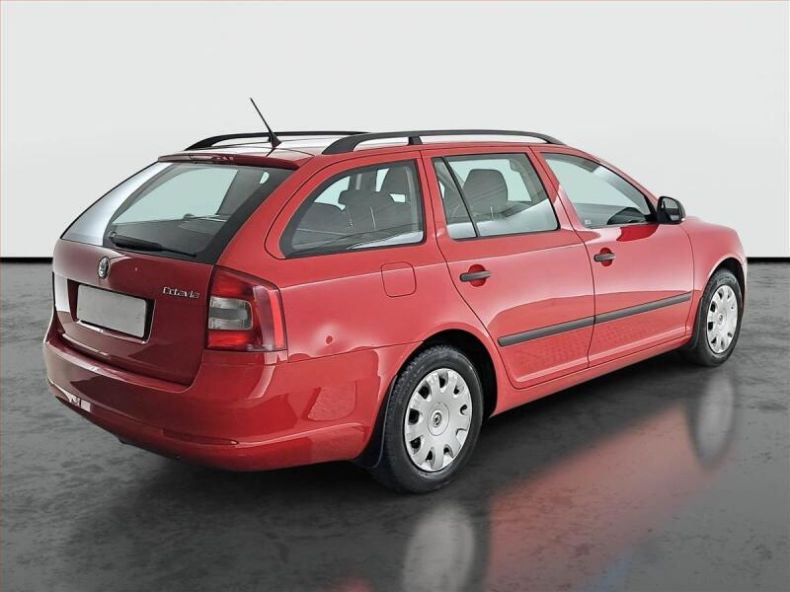 Škoda Octavia - hlavní fotka