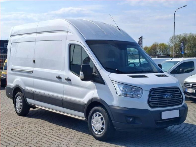Ford Transit - hlavní foto