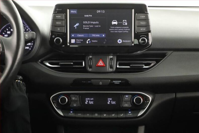 Hyundai i30 - hlavní fotka