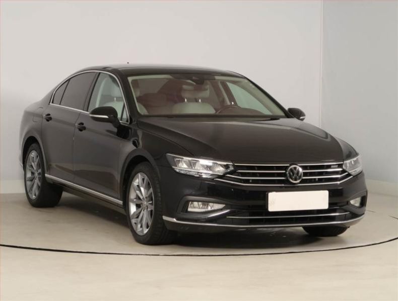 Volkswagen Passat - hlavní foto