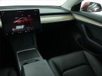 Tesla Model 3 - fotka číslo 7