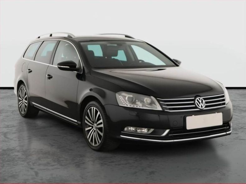 Volkswagen Passat - hlavní fotka inzerátu