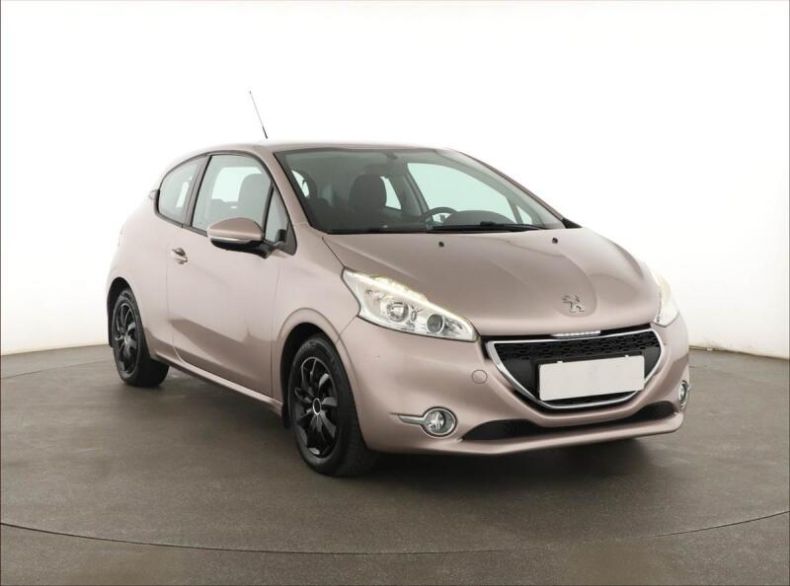 Peugeot 208 - hlavní fotka inzerátu