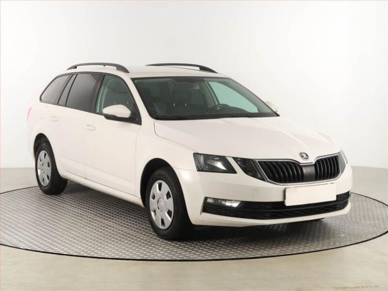 Škoda Octavia - hlavní foto