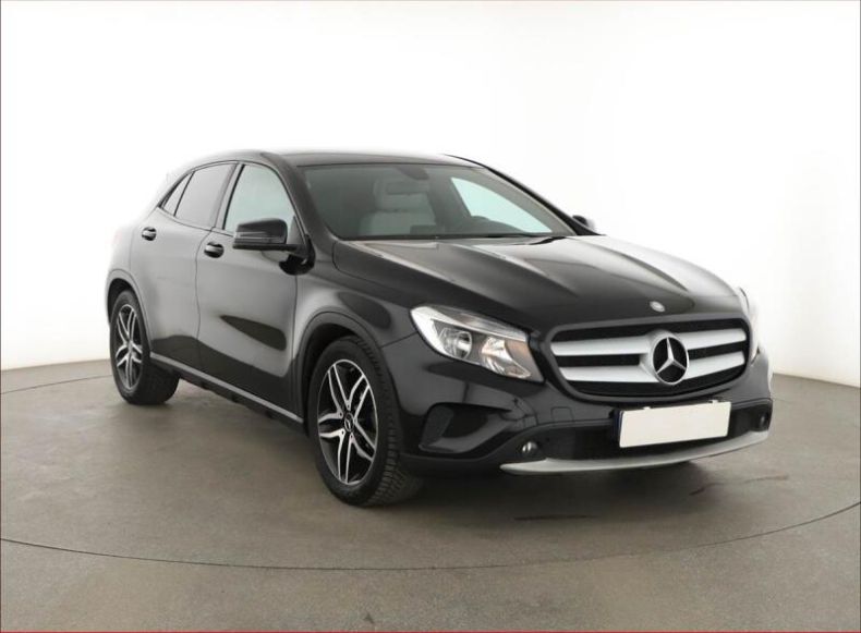 Mercedes Třída GLA - hlavní foto