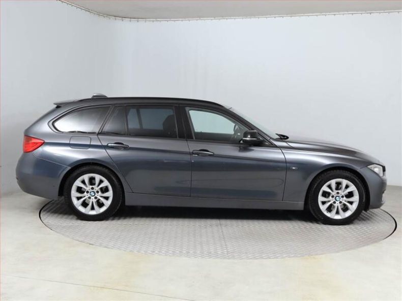 BMW Řada 3 - hlavní fotka