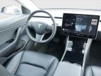 Tesla Model 3 - fotka číslo 6
