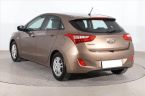 Hyundai i30 - fotka číslo 3