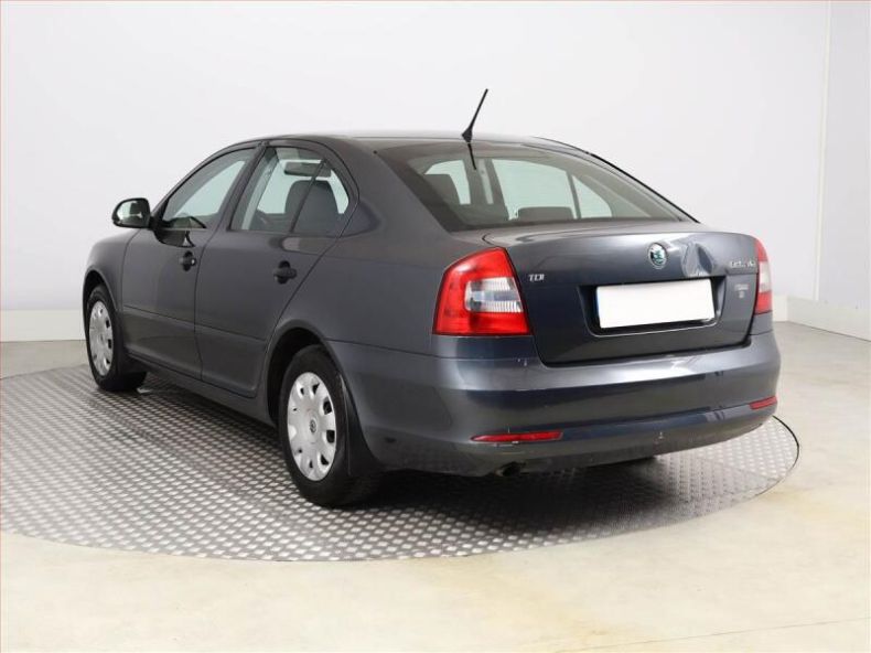 Škoda Octavia - hlavní fotka