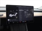 Tesla Model 3 - fotka číslo 19