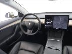 Tesla Model 3 - fotka číslo 6