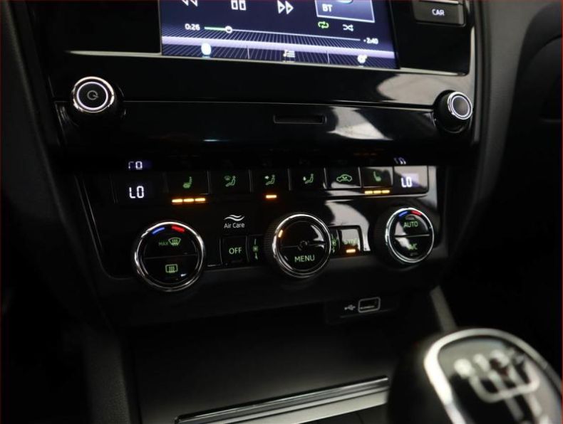 Škoda Octavia - hlavní fotka