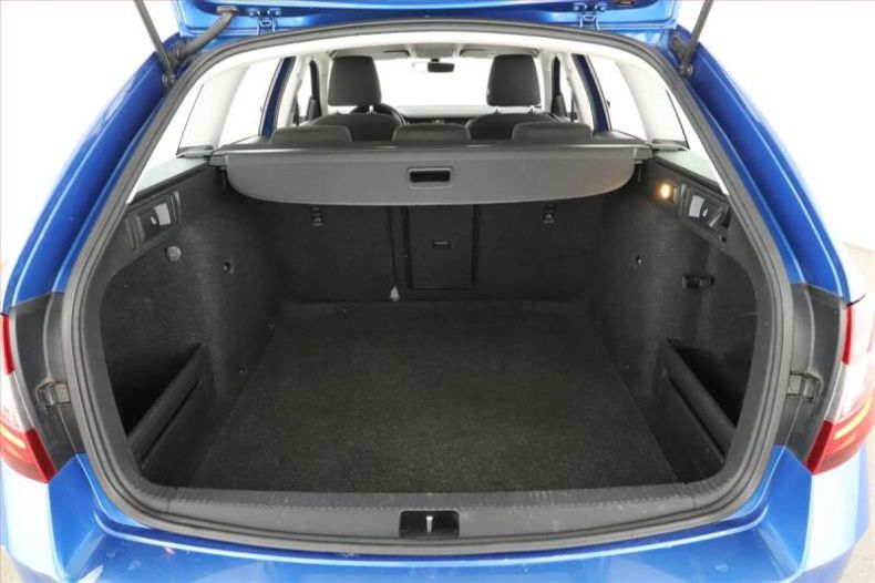 Škoda Octavia - hlavní fotka