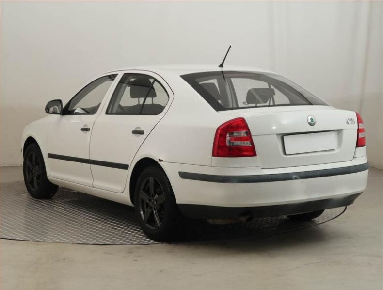 Škoda Octavia - hlavní fotka