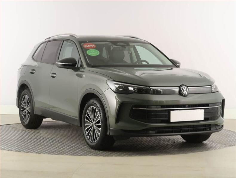 Volkswagen Tiguan - hlavní foto