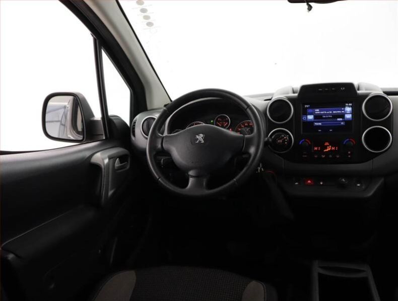Peugeot Partner - hlavní fotka