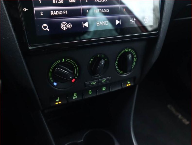 Škoda Rapid - hlavní fotka