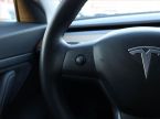Tesla Model 3 - fotka číslo 16