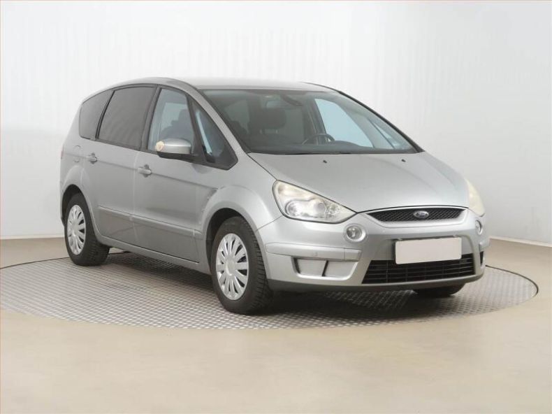 Ford S-MAX - hlavní fotka inzerátu