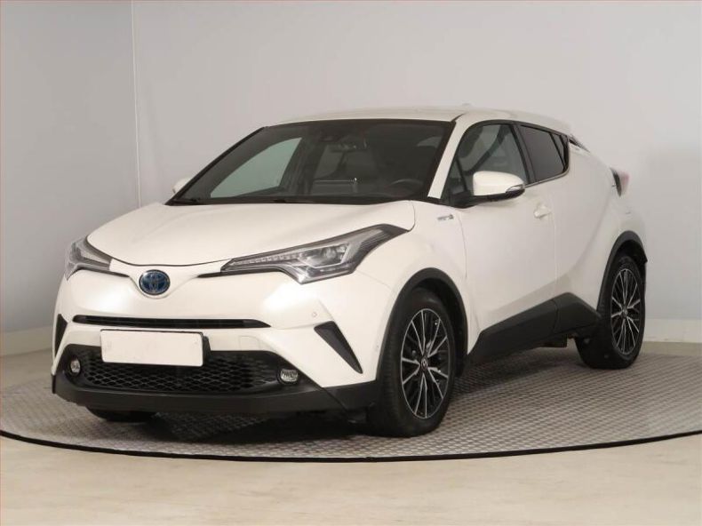 Toyota C-HR - hlavní fotka