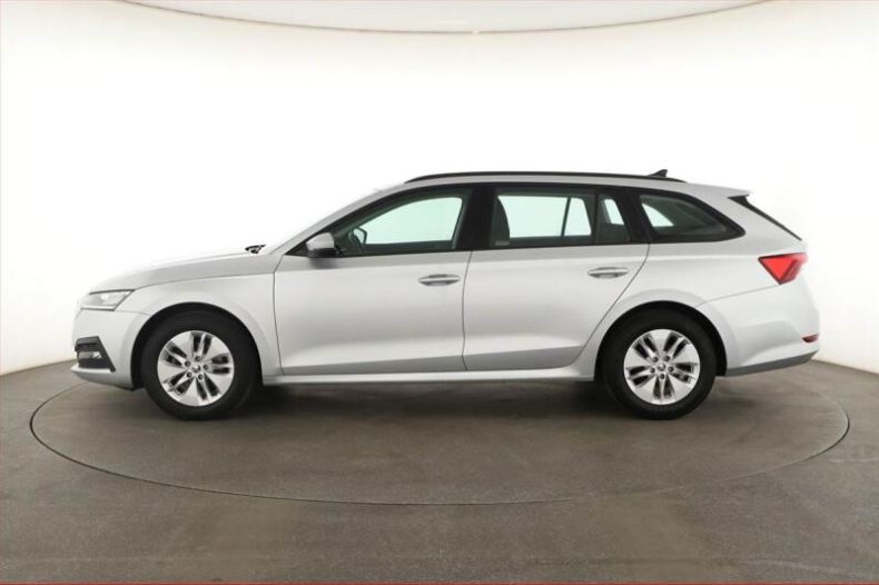 Škoda Octavia - hlavní fotka