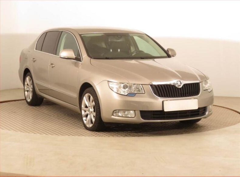 Škoda Superb - hlavní fotka inzerátu