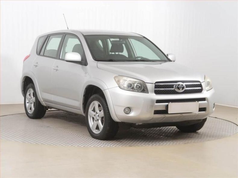 Toyota RAV 4 - hlavní fotka inzerátu