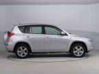 Toyota RAV 4 - fotka číslo 5