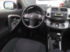 Toyota RAV 4 - fotka číslo 6