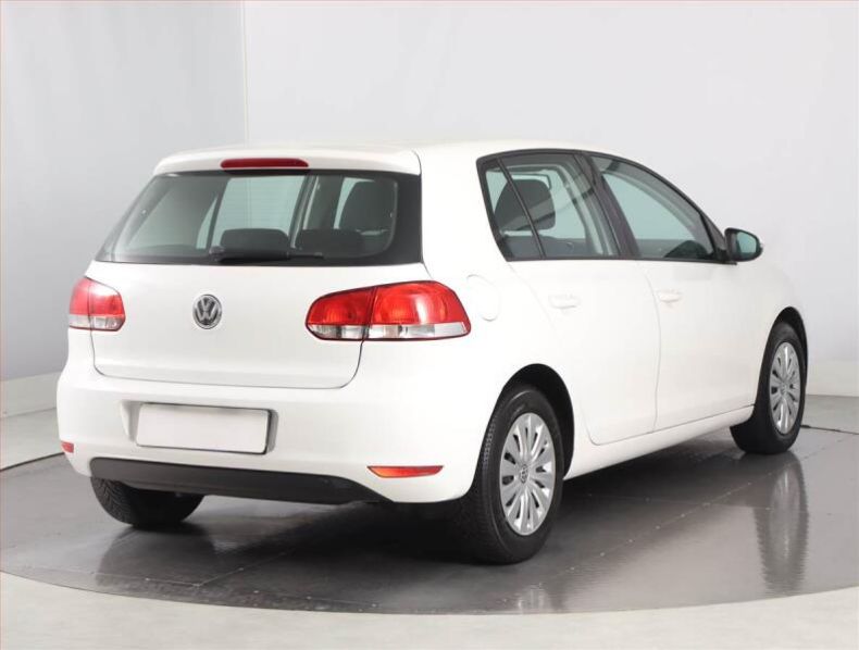 Volkswagen Golf - hlavní fotka