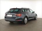 Škoda Superb - fotka číslo 4