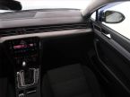 Volkswagen Passat - fotka číslo 7