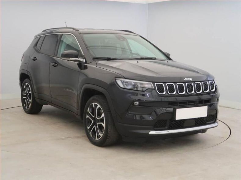 Jeep Compass - hlavní foto