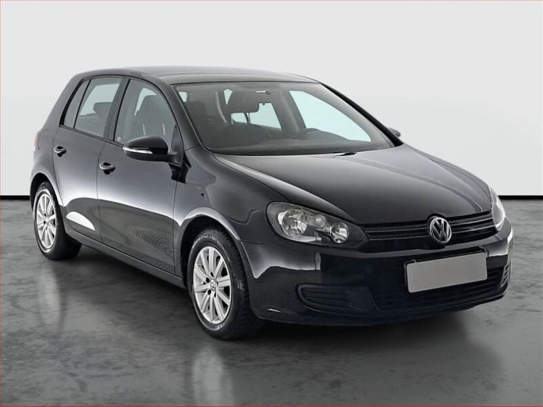 Volkswagen Golf - hlavní foto
