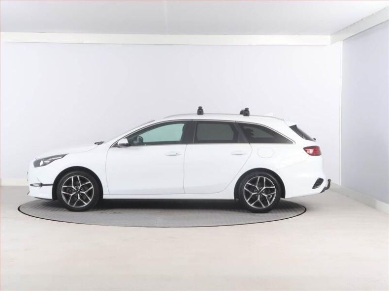 Kia Cee'd - hlavní fotka