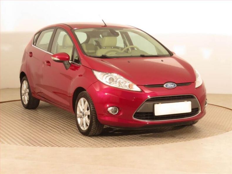 Ford Fiesta - hlavní foto