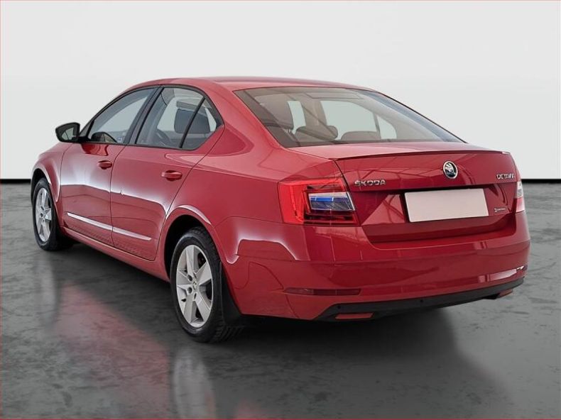 Škoda Octavia - hlavní fotka