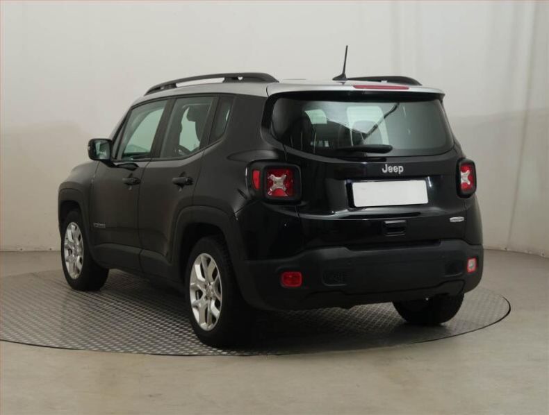 Jeep Renegade - hlavní fotka
