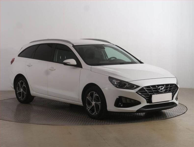 Hyundai i30 - hlavní foto