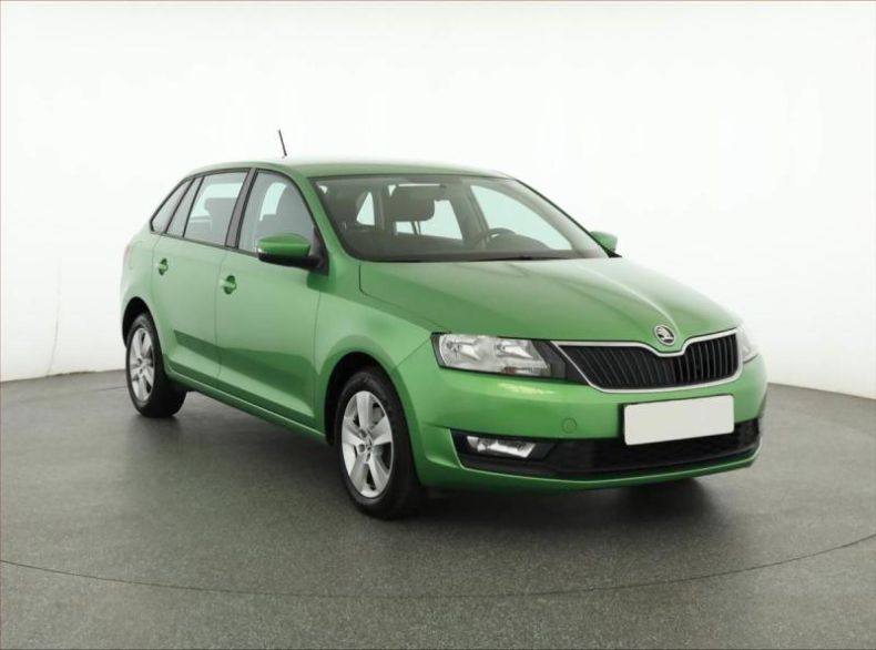 Škoda Rapid - hlavní foto
